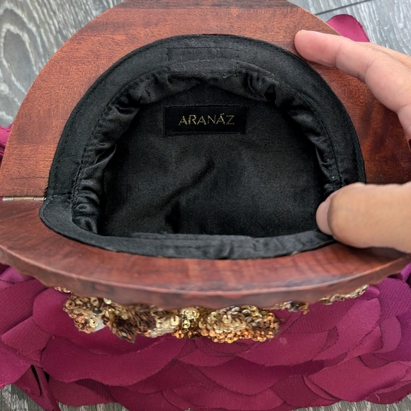 Aranaz clutch - Picture 2 of 5